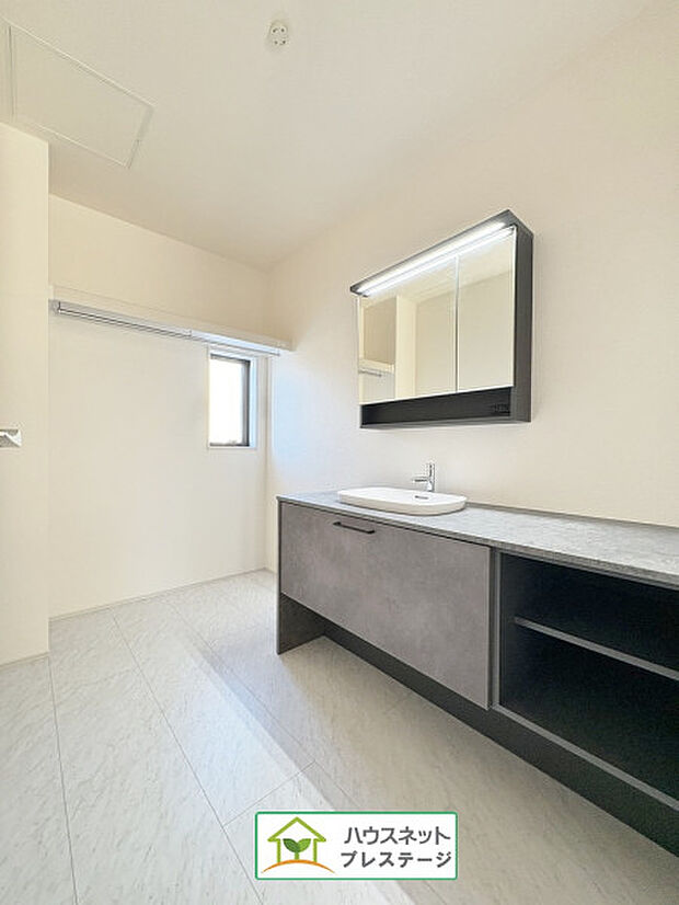 洗面所(2025年11月撮影)