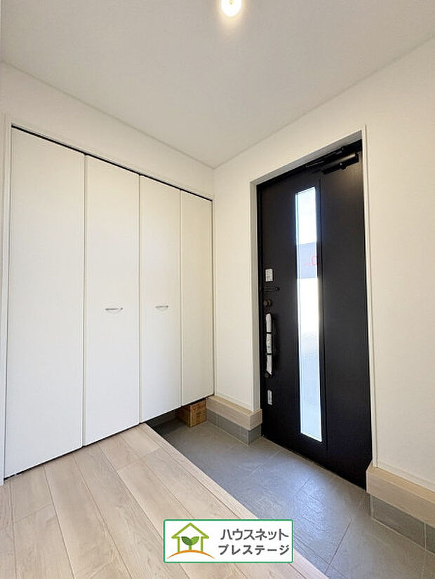 玄関(内)(2026年2月撮影)