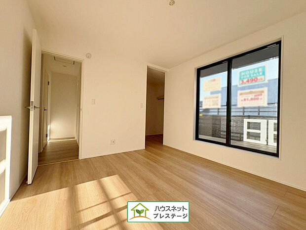 2F洋室(2)(2025年12月撮影)