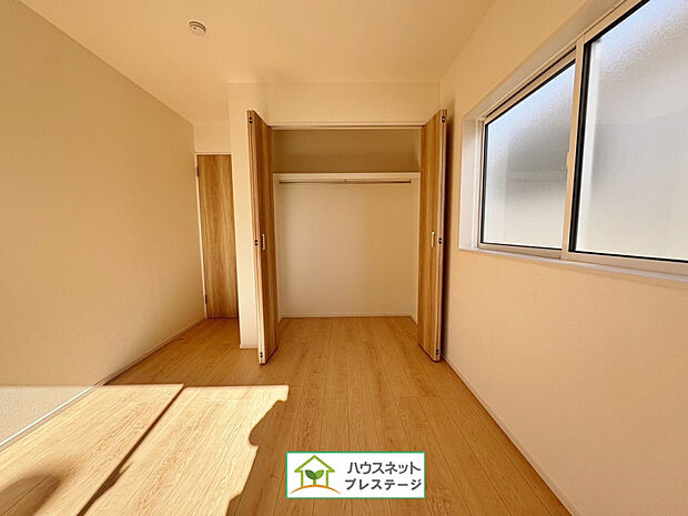 2F洋室(1)(2025年12月撮影)