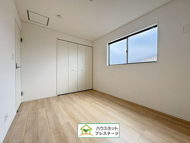 2F洋室(2)(2025年12月撮影)