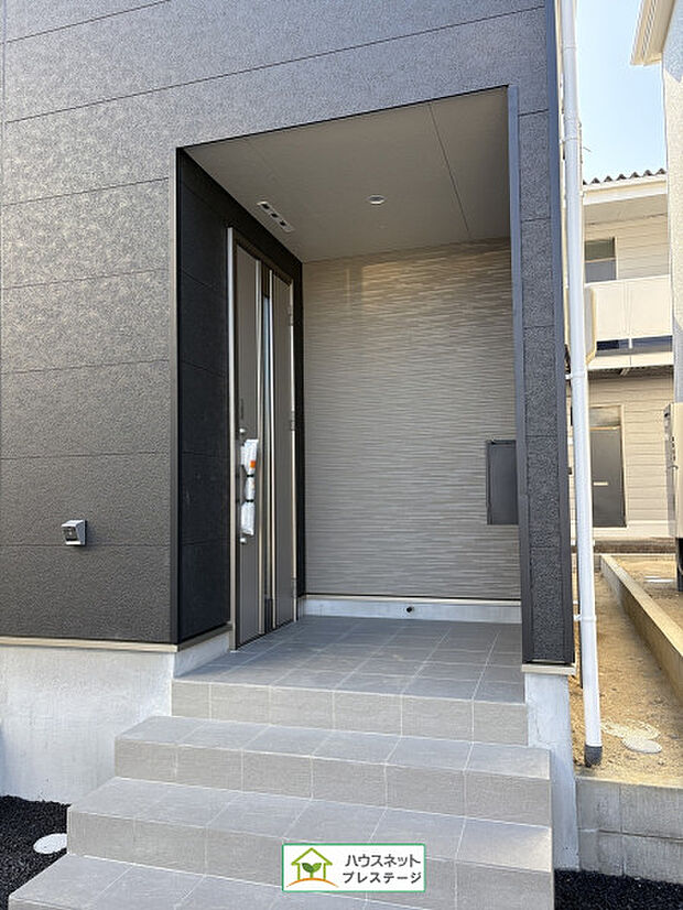 玄関(外)(2026年2月撮影)