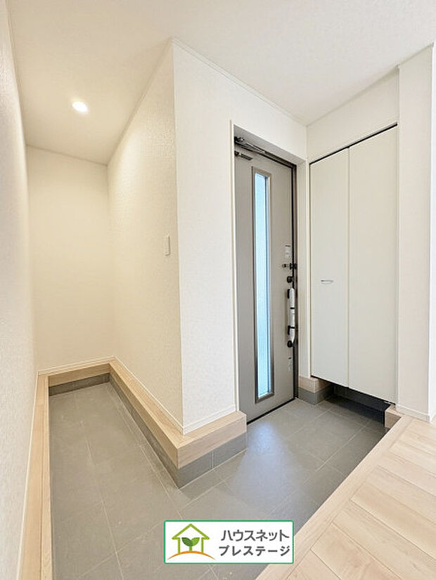 玄関(内)(2026年2月撮影)