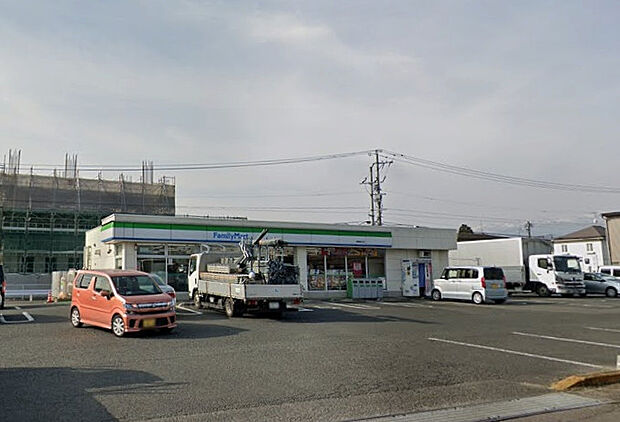 ファミリーマート福島成川店
