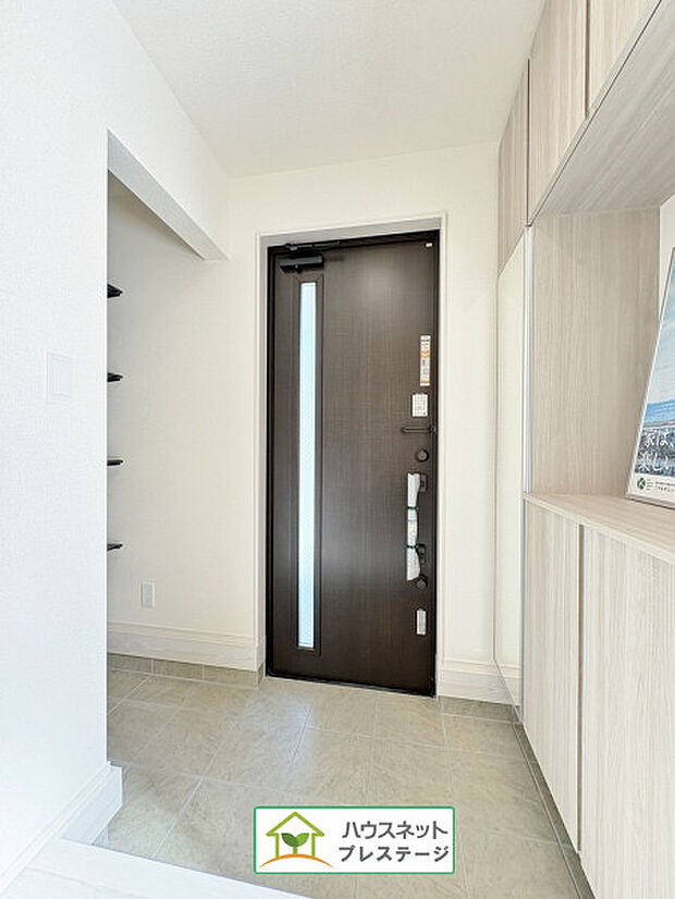 玄関（内）(2026年1月撮影)