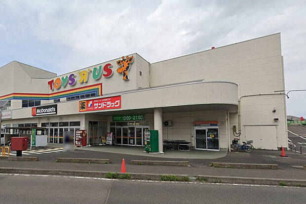 サンドラッグいずみ店