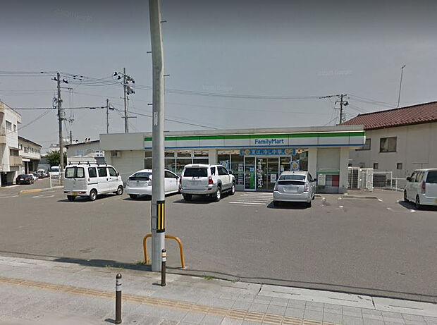 ファミリーマート郡山金屋店