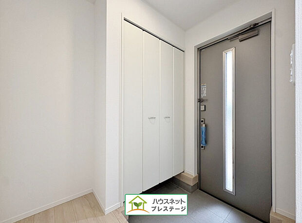 玄関（内）(2026年3月撮影)