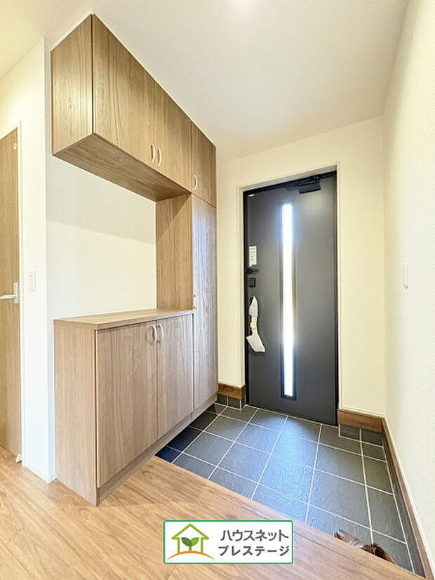 玄関(内)(2026年4月撮影)