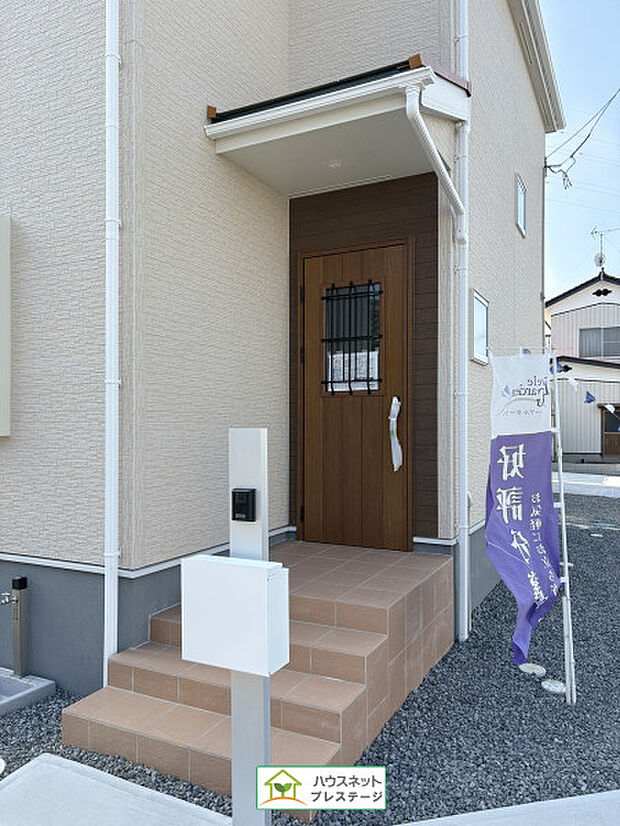 玄関(外)(2026年3月撮影)