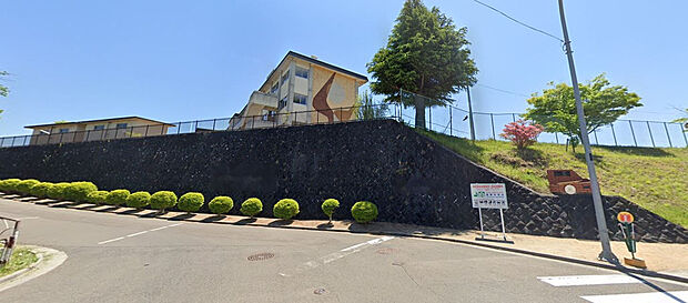 福島市立蓬莱中学校