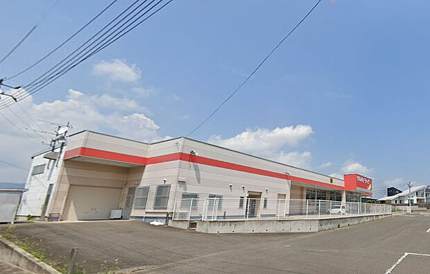 ツルハドラッグ梁川店