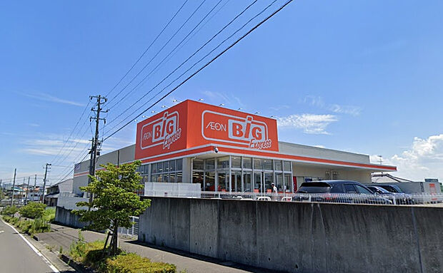 ザ・ビッグエクスプレス富田店