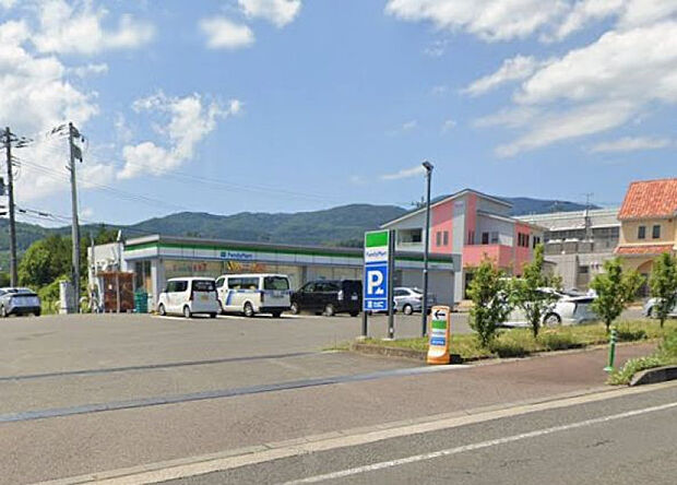 ファミリーマート福島桑折町店
