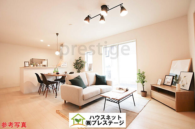 参考写真：リビング写真