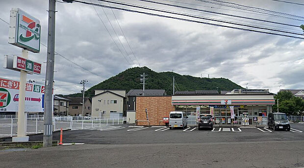 セブンイレブン福島福商前店