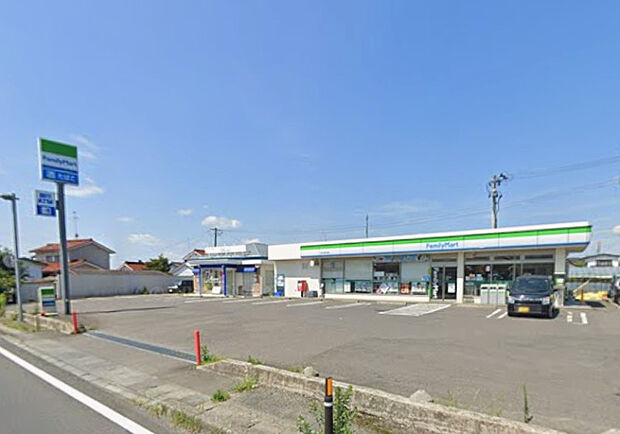 ファミリーマート郡山金屋平舘店