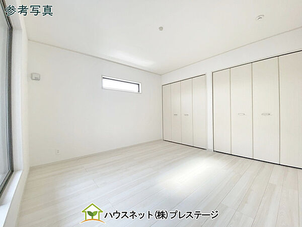 洋室を拡大表示