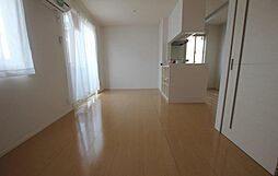 エタージュ 2階2LDKのリビング/ダイニング