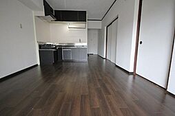 ローズハイツ川口 4階3LDKのリビング/ダイニング