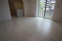 M-Base Honjo Kita 2階1LDKのリビング/ダイニング