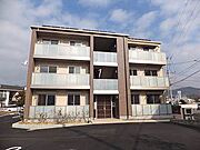 高木駅より徒歩3分 築6年8ヶ月 3階建の賃貸物件