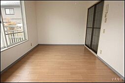 クレセント串山 2階1Kのリビング/ダイニング