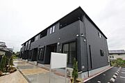近田駅より徒歩10分 2階 築2年4ヶ月の賃貸物件
