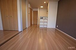 ISOKAZE 3階1LDKのリビング/ダイニング