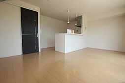 ファミーユ東手城　Ｂ棟 2階3LDKのリビング/ダイニング