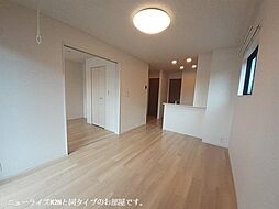 アストピア千田 1階1LDKのリビング/ダイニング