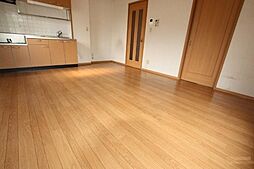 ドゥーロジュマン 2階2LDKのリビング/ダイニング