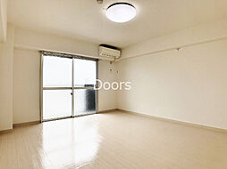 JR山陽本線 庭瀬駅 徒歩17分の賃貸マンション 4階1Kのリビング/ダイニング