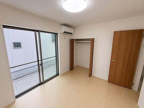 全居室に自然光が差し込む明るい住空間。シンプルで家具配置もしやすい設計です。※画像はCGによる加工を施しております。