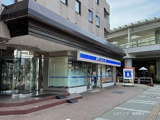 ローソン 高岡駅北口店 1460m
