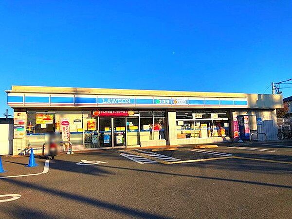 ローソン枚方長尾台一丁目店 550m