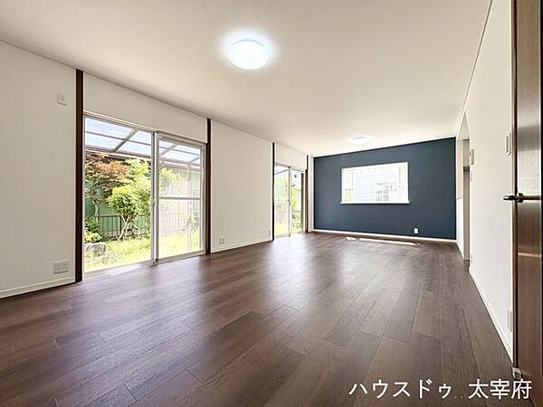 リビング/ダイニングを拡大表示