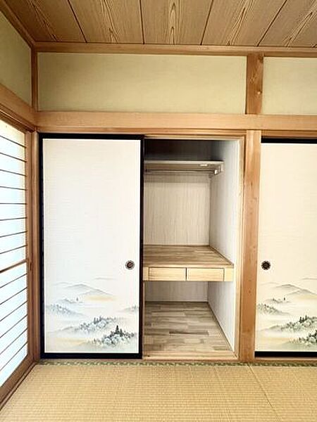 収納