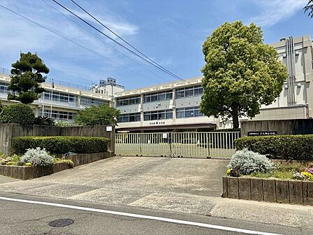 大野城市立下大利小学校 660m