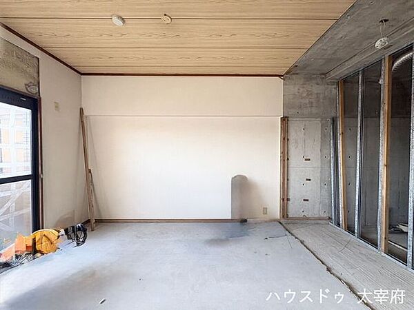 現在リフォーム工事中です！工事の進捗状況を写真でご紹介しております！※掲載写真は撮影時点のものです。リフォーム工事の進捗状況により、現況と異なる場合は現況を優先いたします。【10/12撮影】