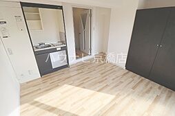 Osaka Metro谷町線 野江内代駅 徒歩1分の賃貸マンション 10階ワンルームのリビング/ダイニング