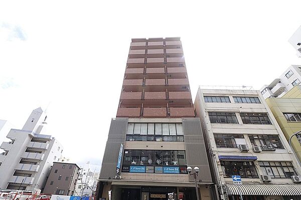 外観：328000676669