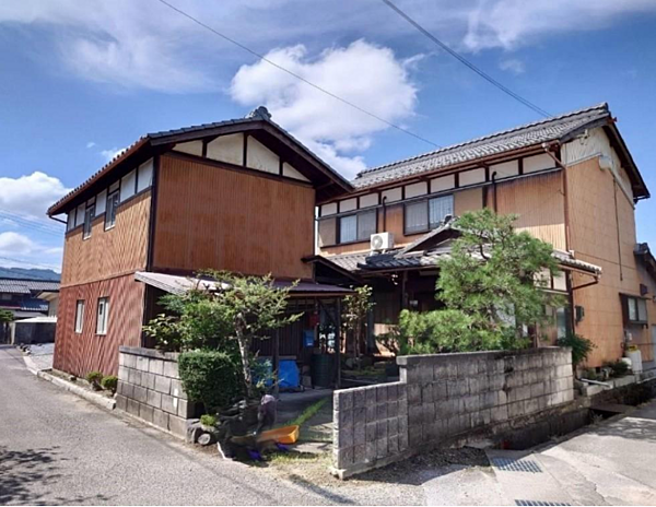 外観：325000114379