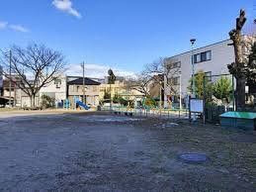 穂波公園 徒歩1分。 5m