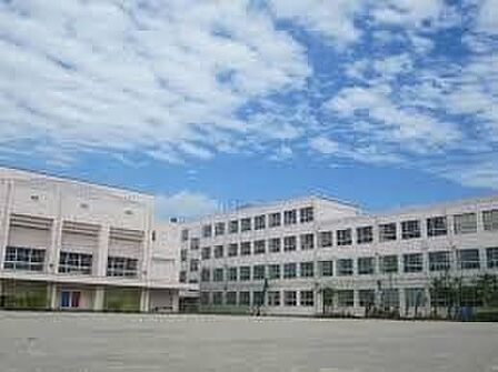 名古屋市立大和小学校 徒歩6分。 450m