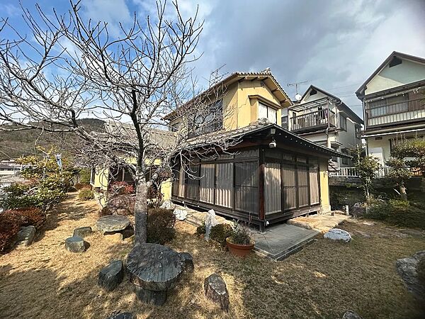 外観：334000235183