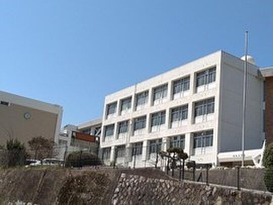中学校 2300m 熊野中学校