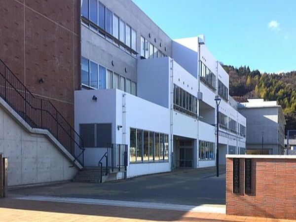 中学校 1800m 大野中学校（大野学園）()