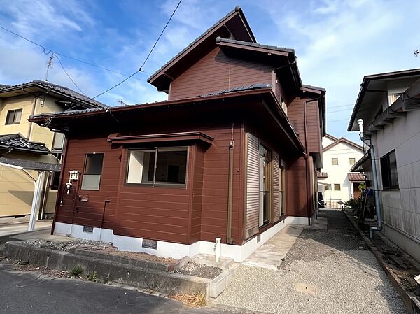 【外観】※リフォーム後（2026年8月撮影）