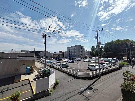 南向きバルコニー!前面に遮るものがなく眺望も良好で、心地よい光と開放感を毎日満喫できます◎